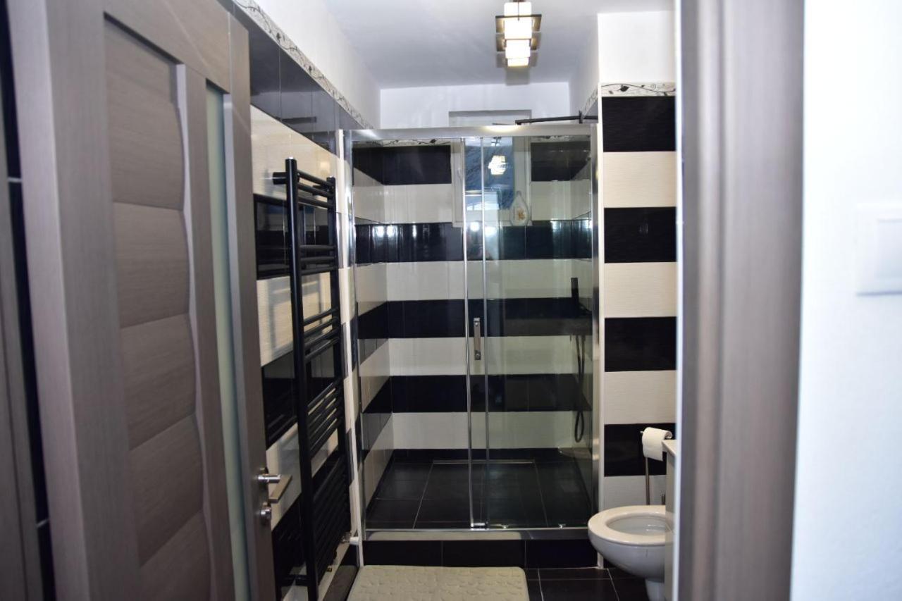 Apartament Dabe Hd Hunedoara Eksteriør billede