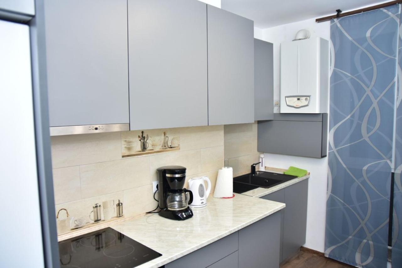 Apartament Dabe Hd Hunedoara Eksteriør billede