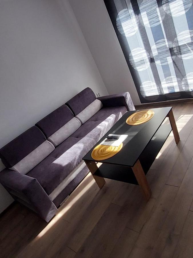 Apartament Dabe Hd Hunedoara Eksteriør billede
