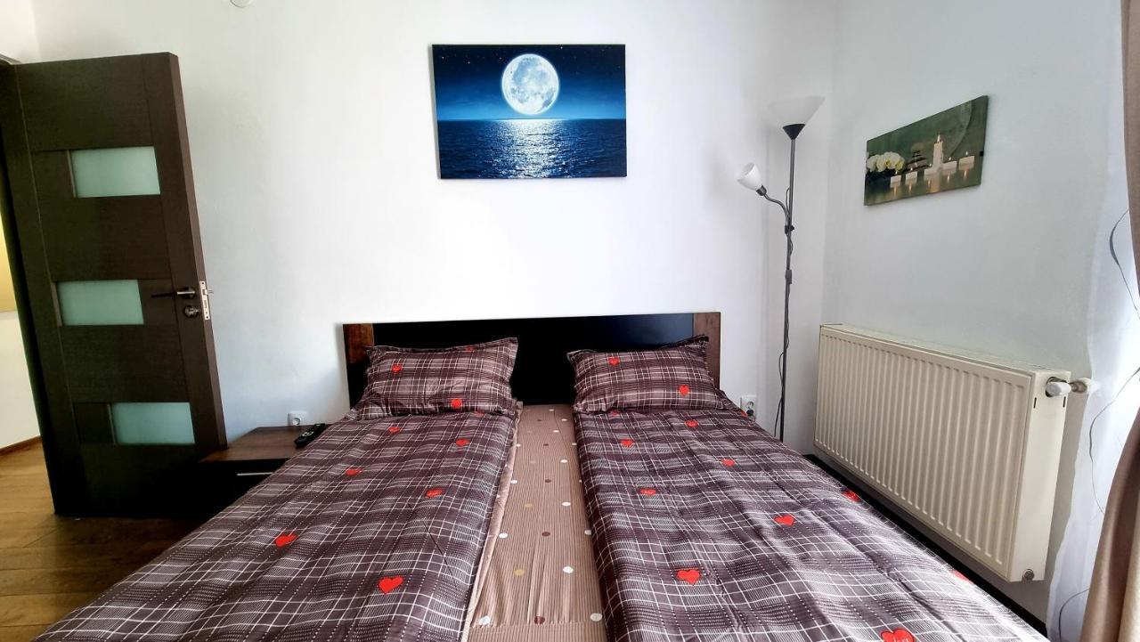 Apartament Dabe Hd Hunedoara Eksteriør billede