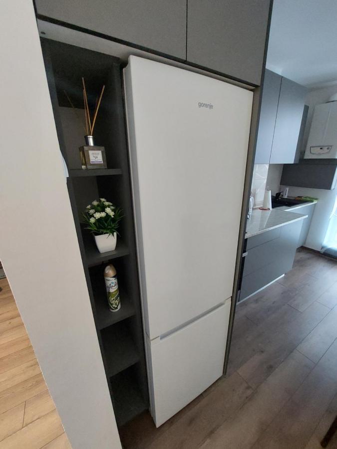 Apartament Dabe Hd Hunedoara Eksteriør billede